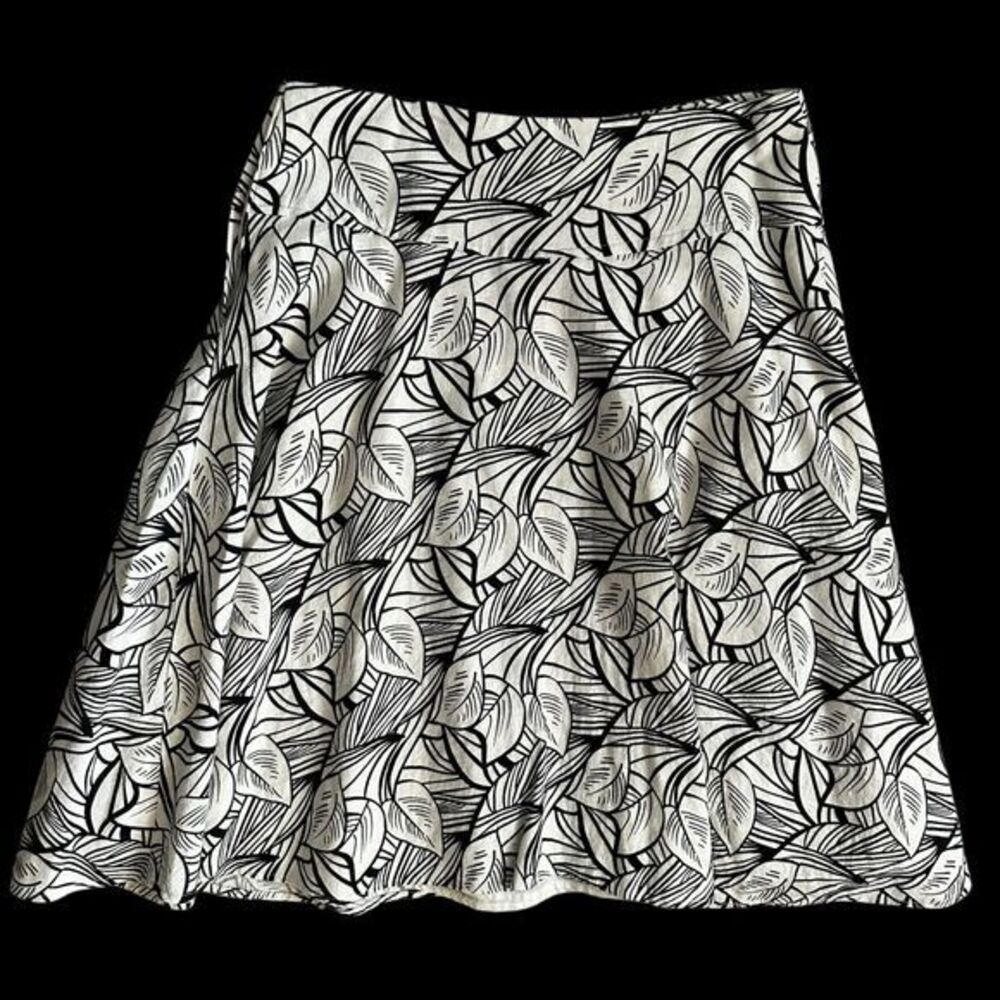 METRO WEAR Women's Black & White Floral Linen A-Line Knee-Length Skirt – Size M